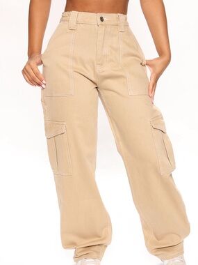 High-Waist Beige Cargo Pants for Women size 9